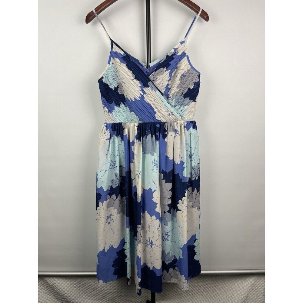 Banana Republic Blue Floral Empire Waist Knee Length Dress with Pockets SIZE‎ 4